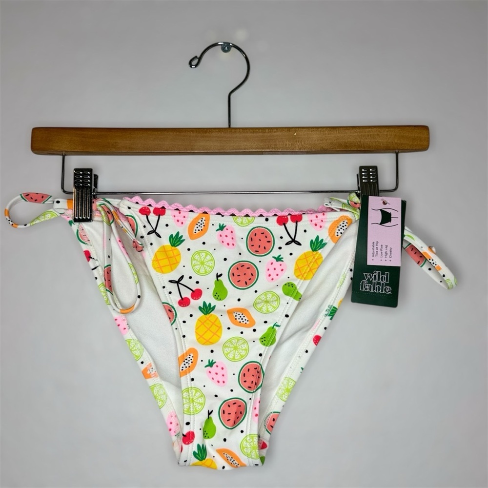 New Wild Fable White and Pink fruit Print Swim bottom